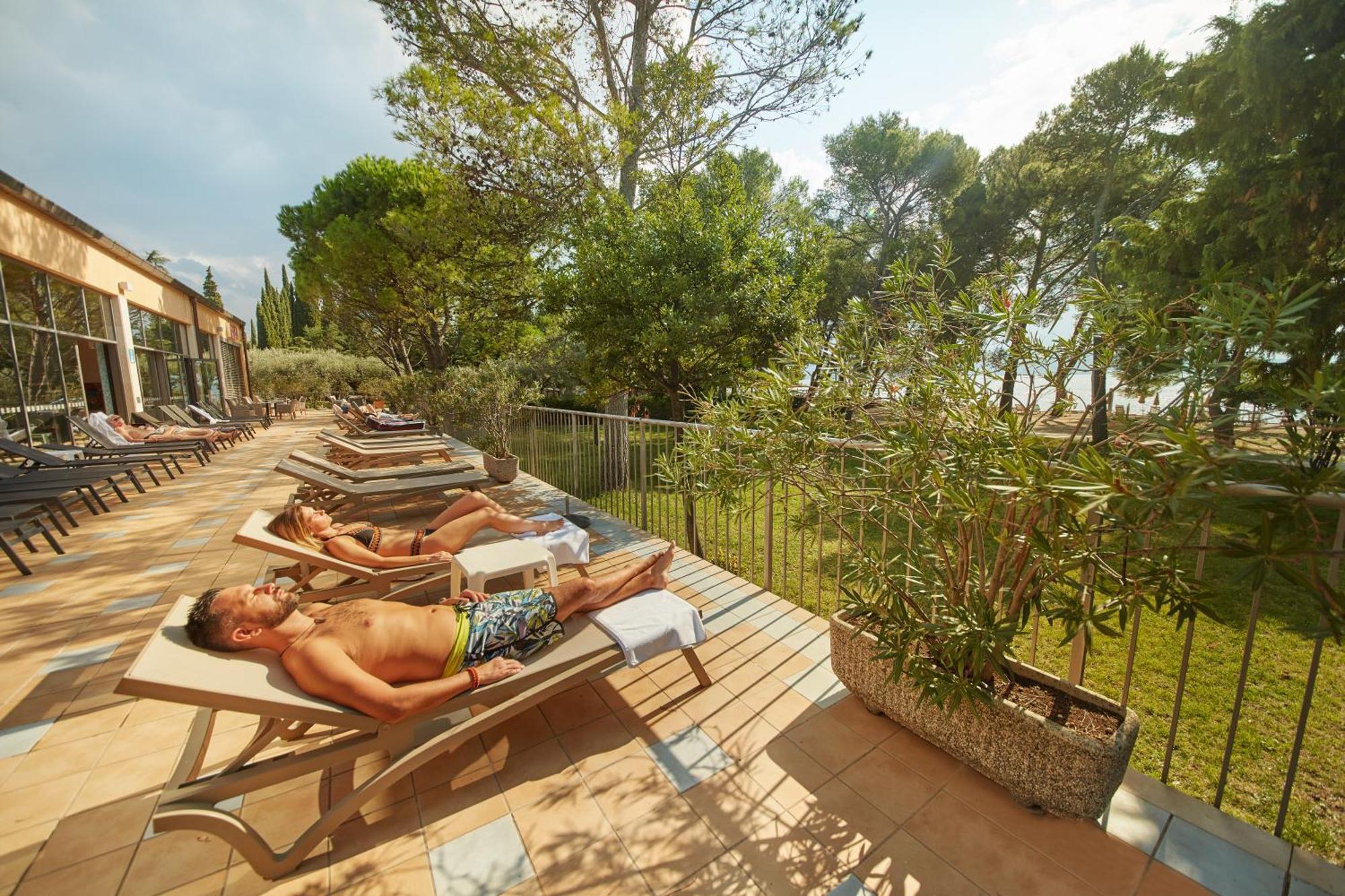 Adria Apartments - Hotel & Resort Adria Ankaran Dış mekan fotoğraf